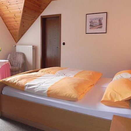 Gaestehaus Freimuth Mesenich Extérieur photo