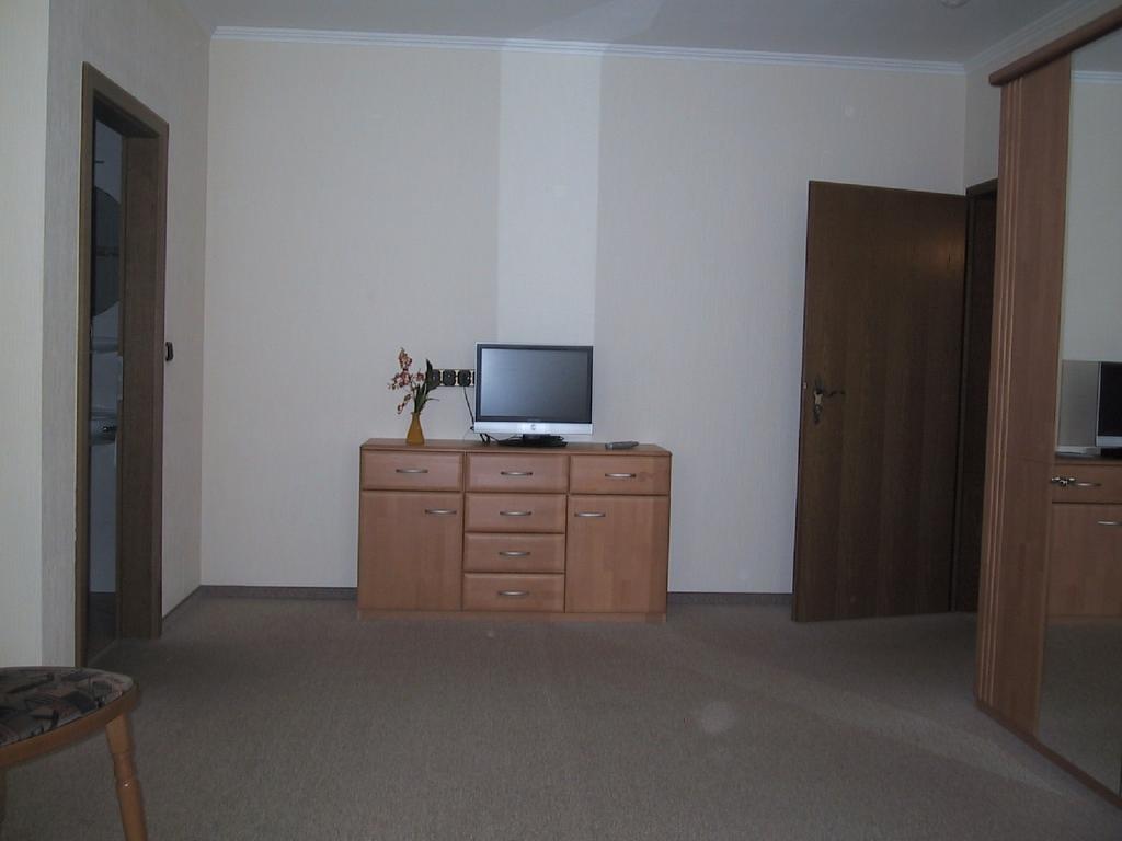 Gaestehaus Freimuth Mesenich Chambre photo
