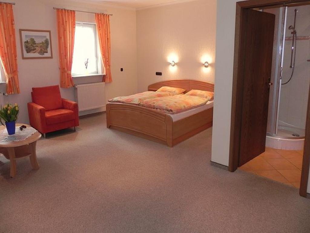 Gaestehaus Freimuth Mesenich Chambre photo