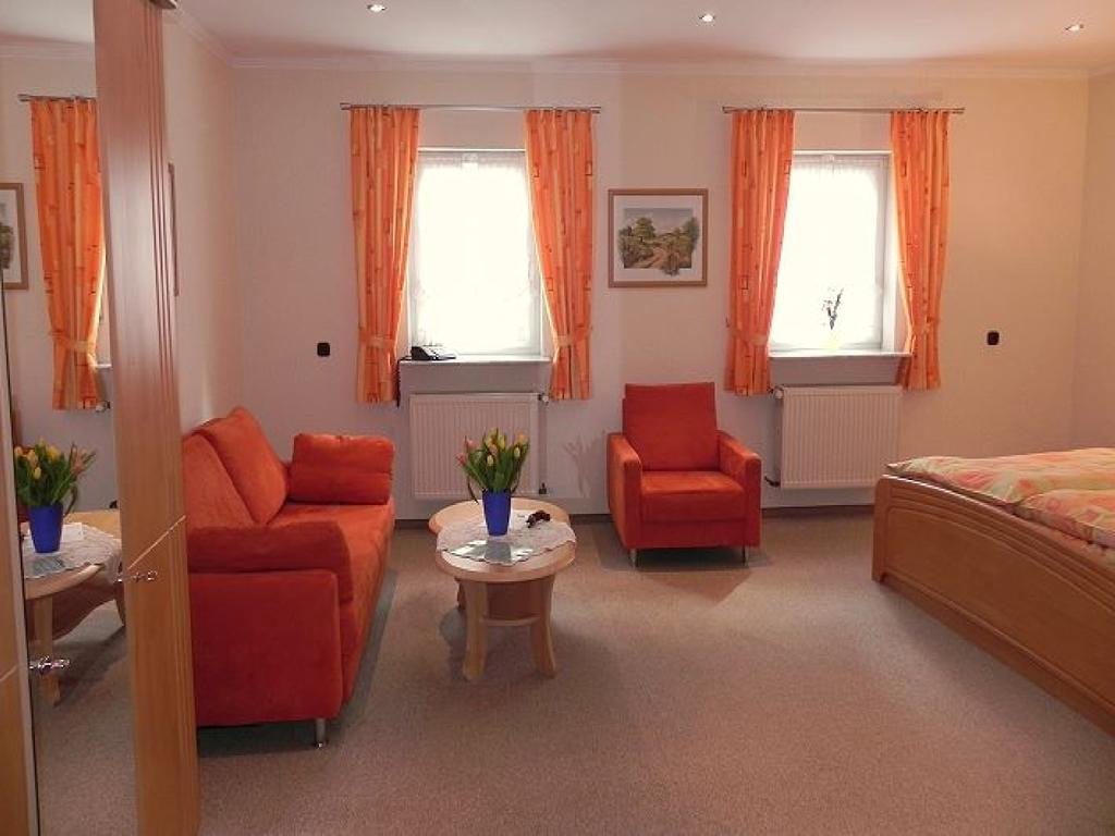 Gaestehaus Freimuth Mesenich Chambre photo