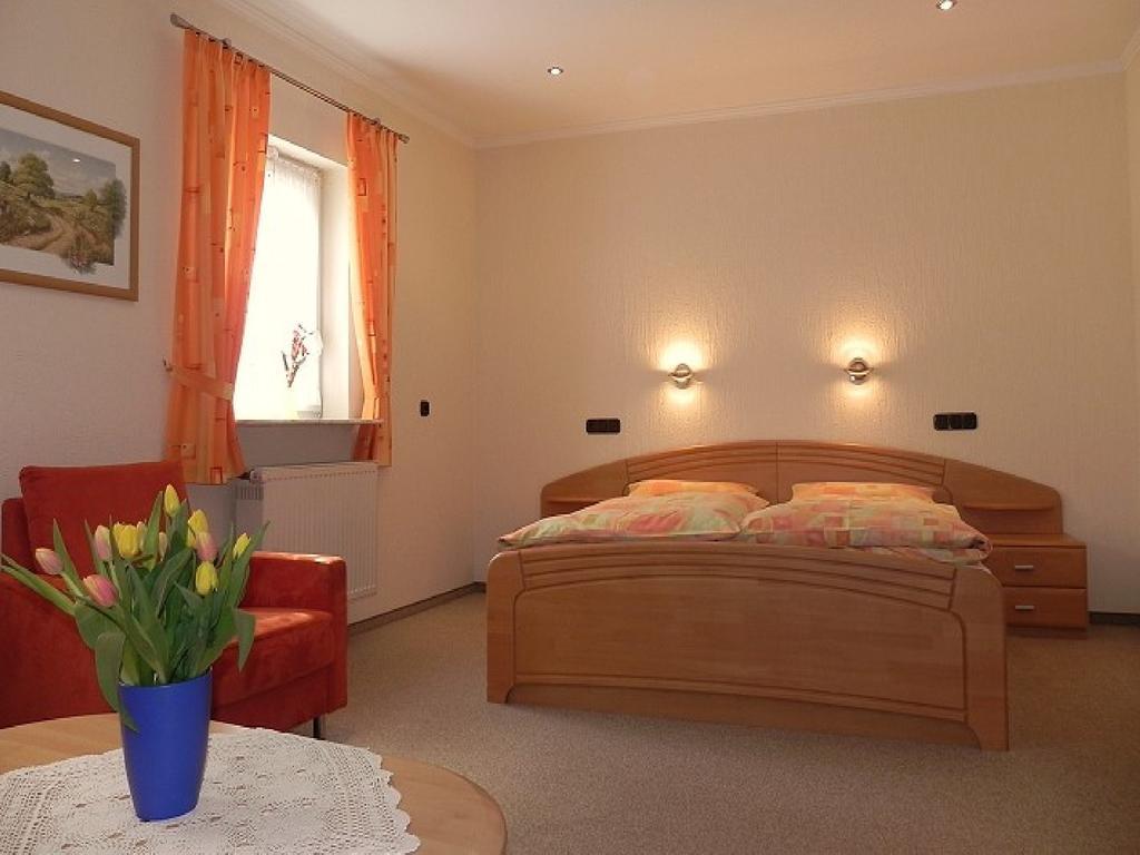 Gaestehaus Freimuth Mesenich Chambre photo
