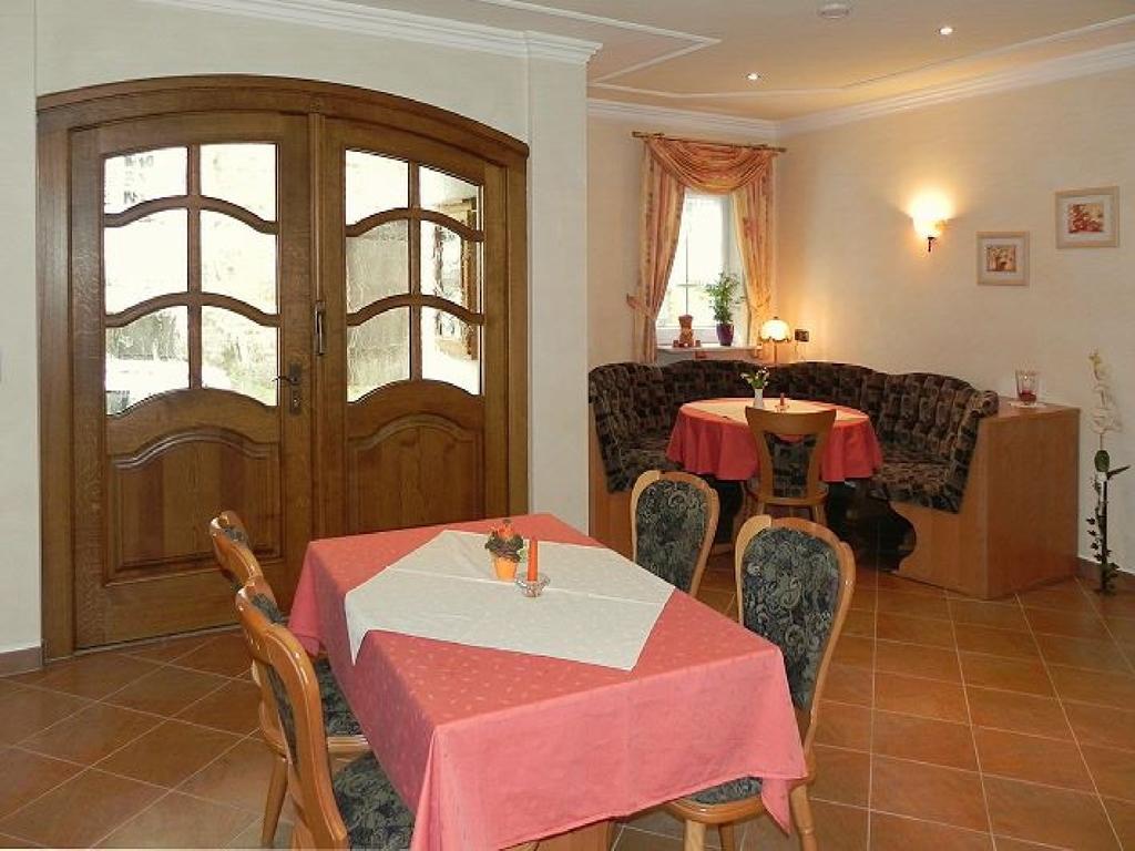 Gaestehaus Freimuth Mesenich Extérieur photo