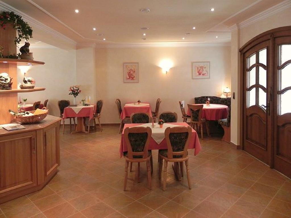 Gaestehaus Freimuth Mesenich Extérieur photo